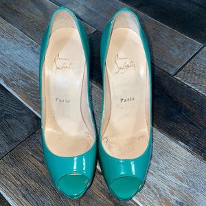 Turquoise Christian Louboutin Pump